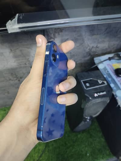 Apple iPhone 12 mini