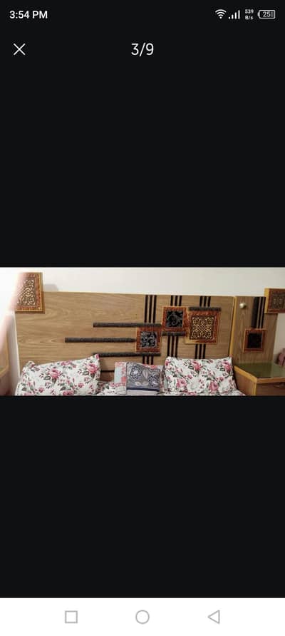 Premium King Size Bed – Elegant & Excellent Condition