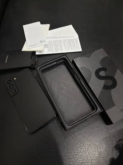 Samsung Mobile S22 mobile phone for sale