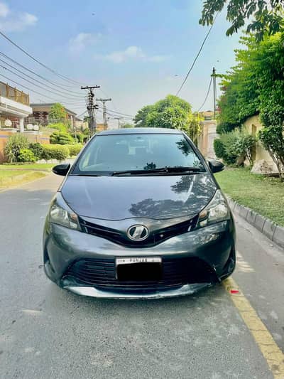 Toyota Vitz 2014
