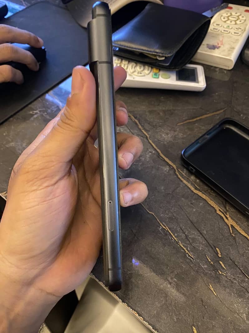 Google Pixel 8 3