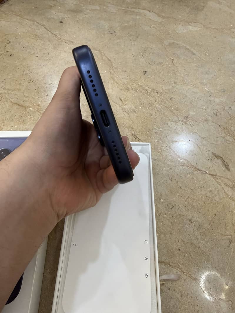 Apple iPhone 17 Pro Max 3