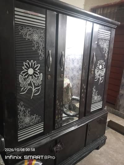iron saf almari 3 cabinat  for sale
