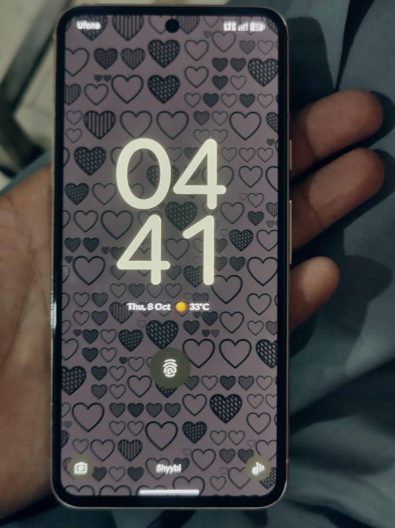 Google Pixel 8 1