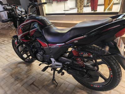 Honda CB 150F Black all original Urgent sell