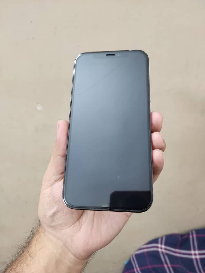 Apple iPhone 12 Pro 1