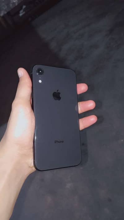 Apple iPhone XR