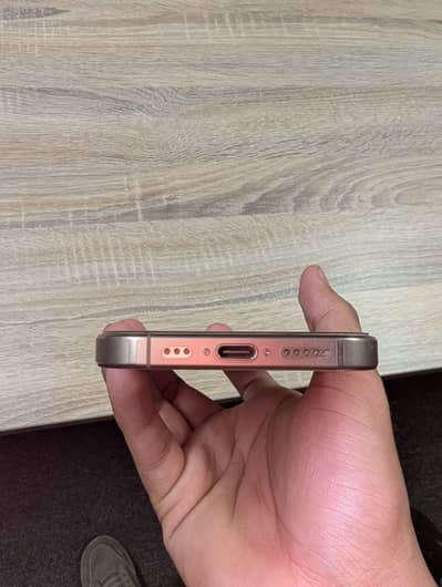 Apple iPhone 16 Pro