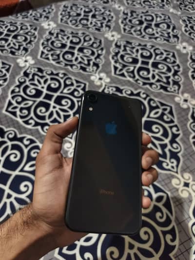 Apple iPhone XR 64 Gb jv
