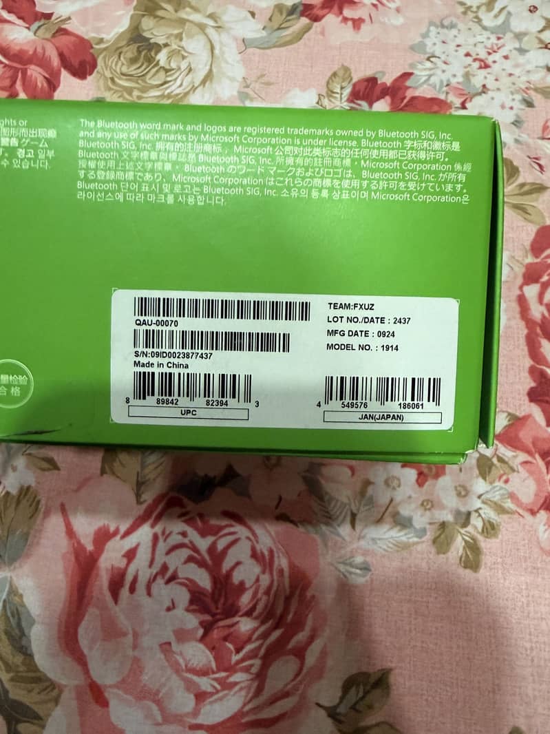 Xbox series s/x controller 2