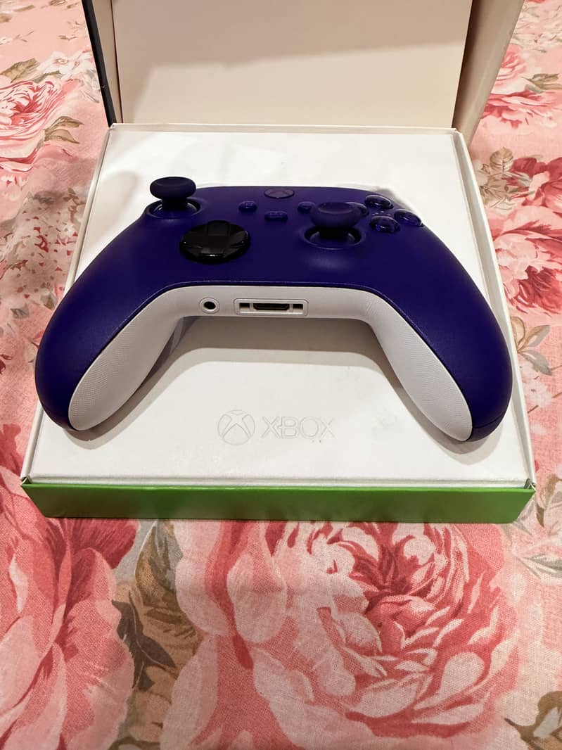 Xbox series s/x controller 4