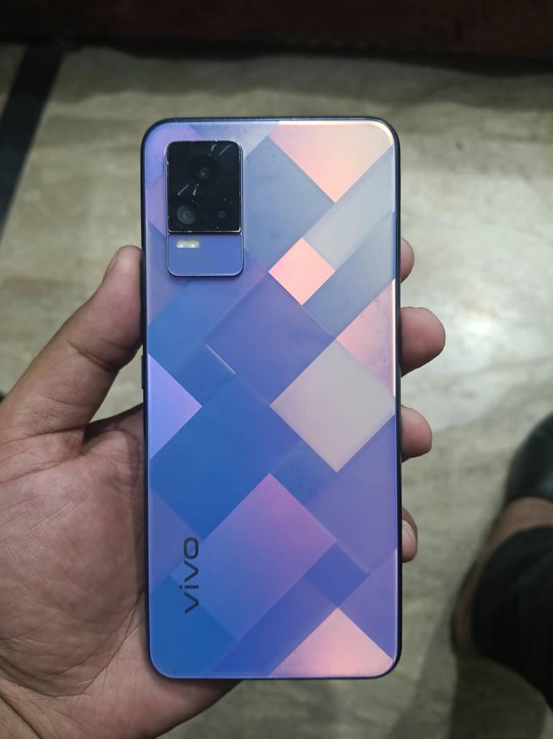 Vivo V21e 1