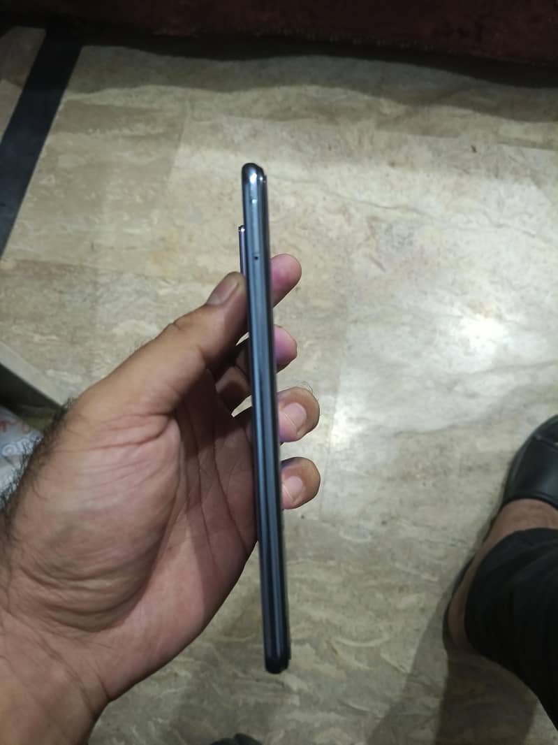 Vivo V21e 5