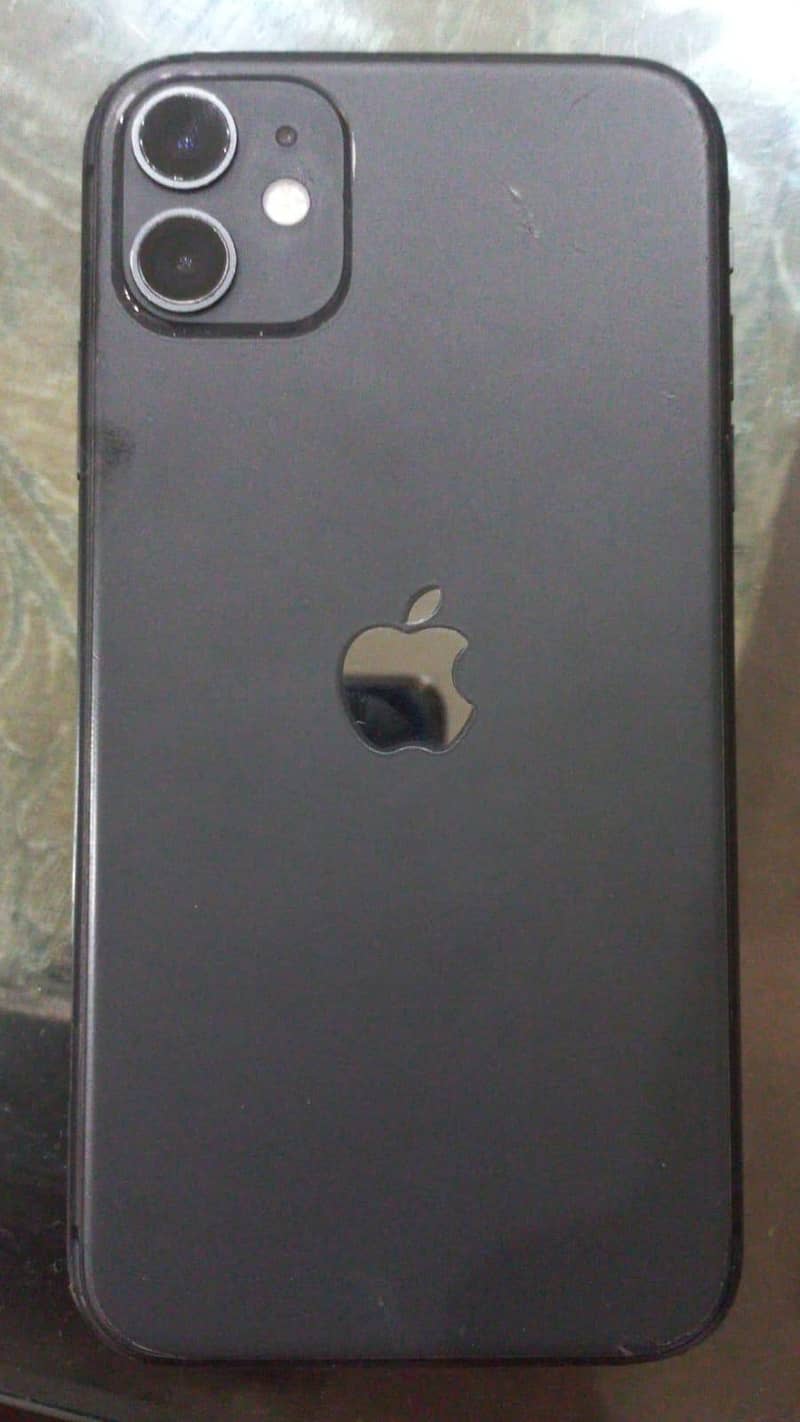 Apple iPhone 11 4