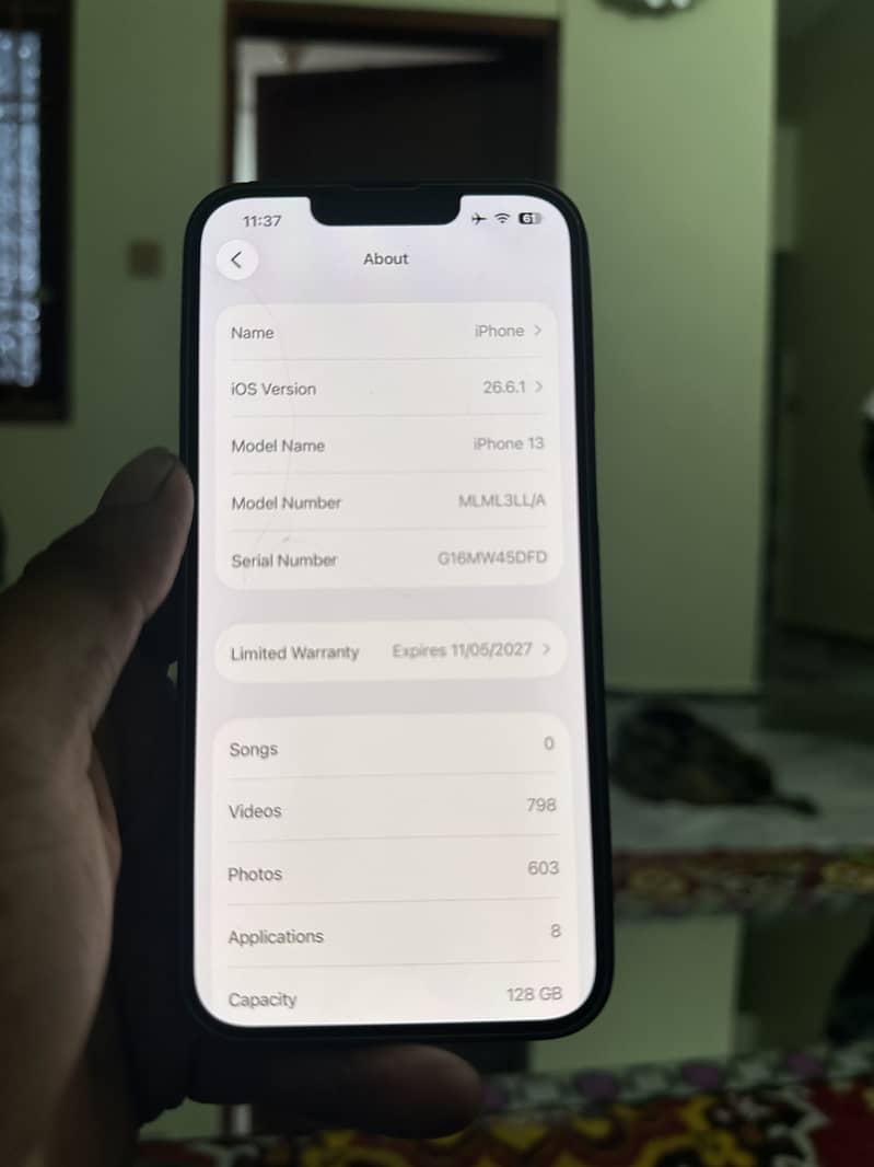 Apple iPhone 13 5