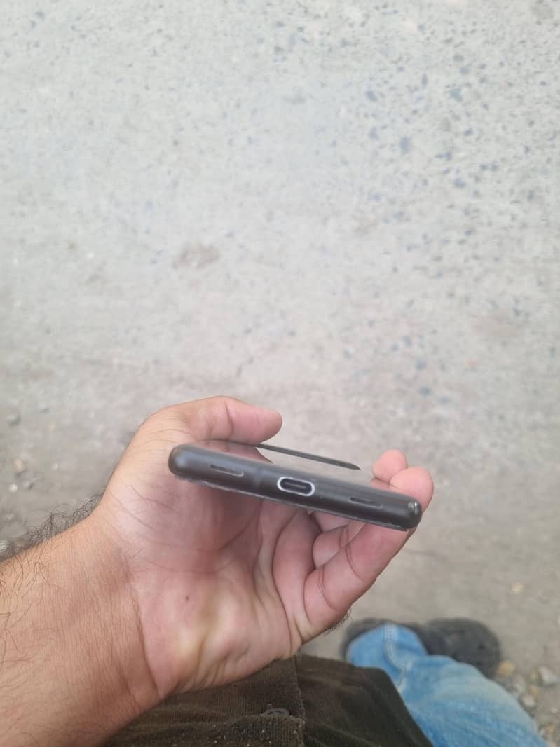Google Pixel 6a 3