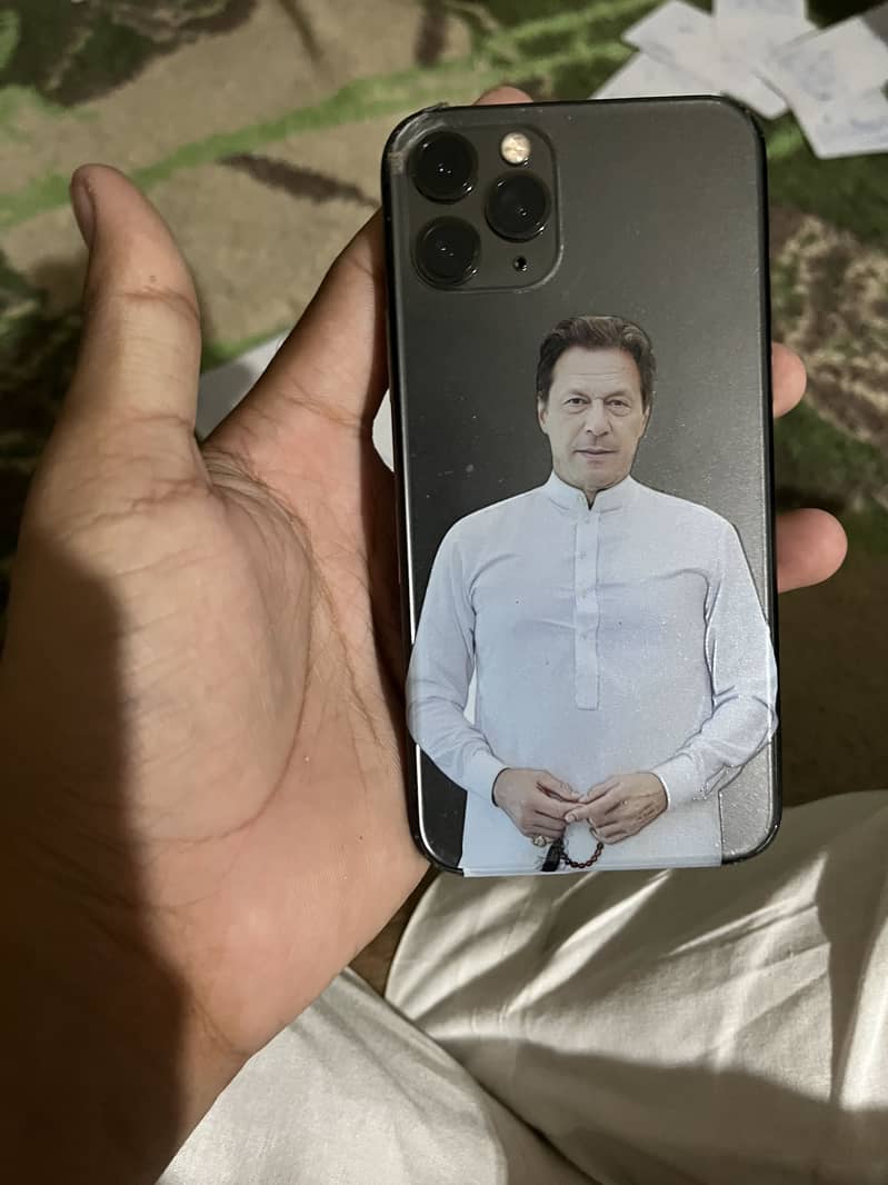 Apple iPhone 11 Pro 0