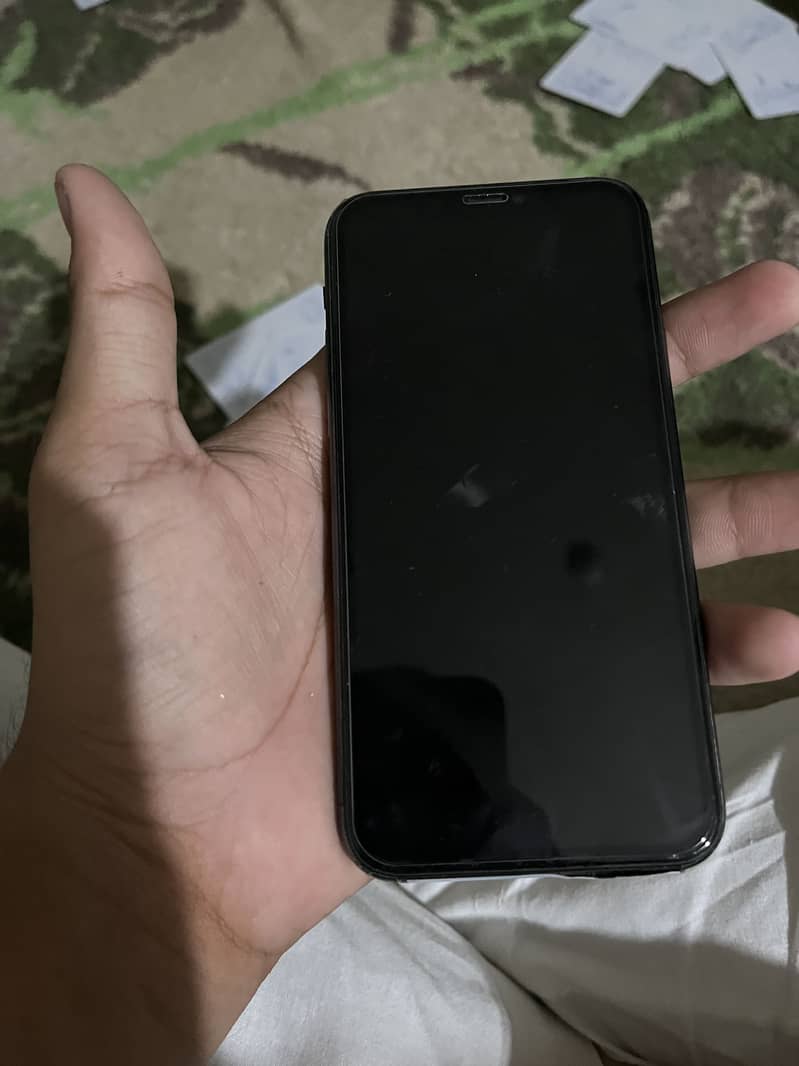 Apple iPhone 11 Pro 11