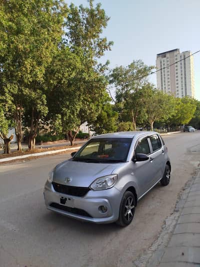 Toyota Passo 2016