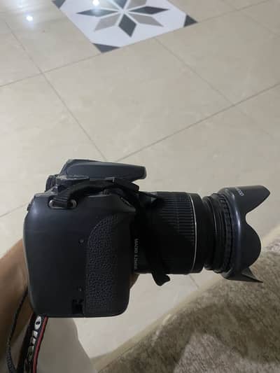 Canon EOS 1200D