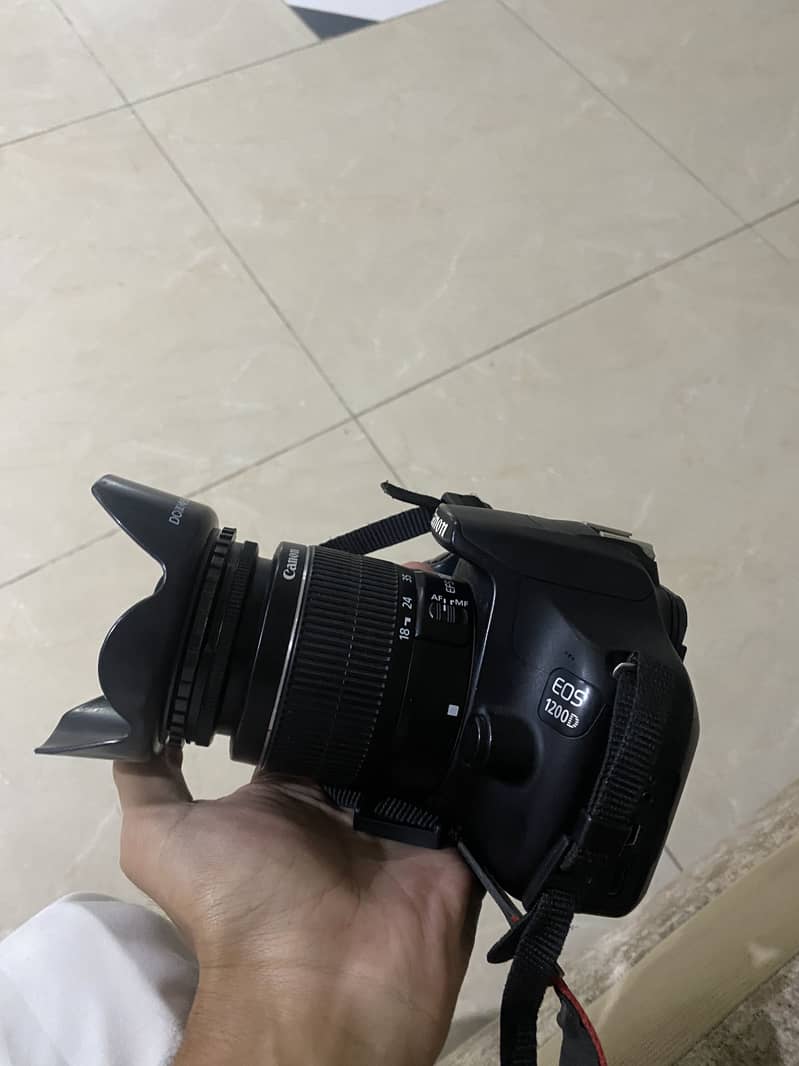 Canon EOS 1200D 3