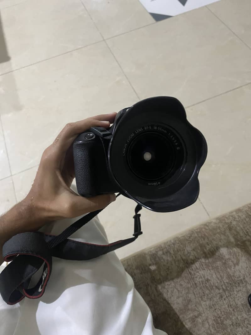 Canon EOS 1200D 5