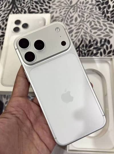 Apple iPhone 17 Pro Max