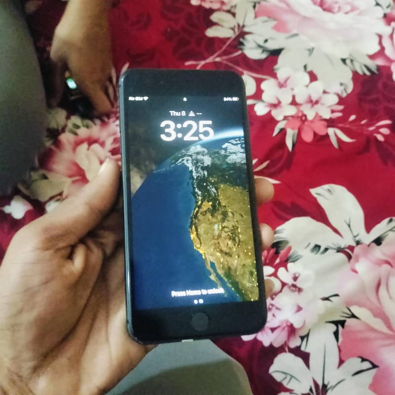 iphone 8 plus 1