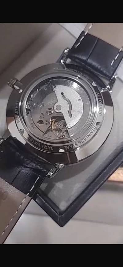 Automatic fully without battery