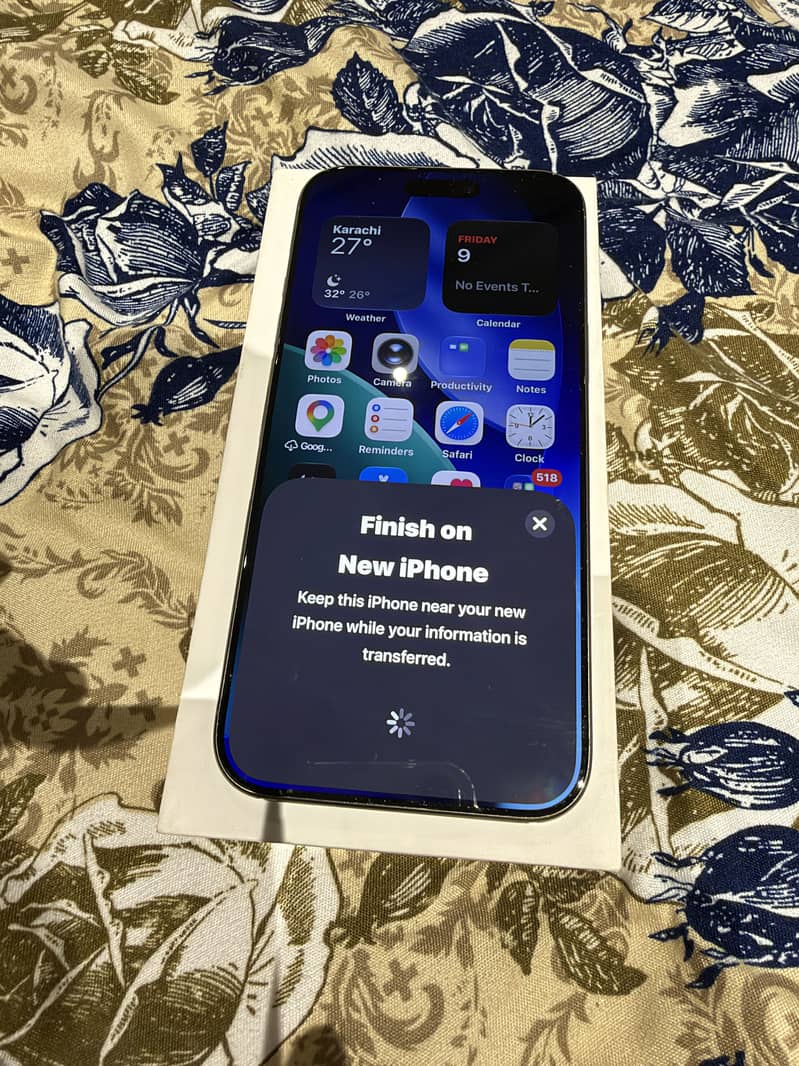 Apple iPhone 16 Pro Max 2