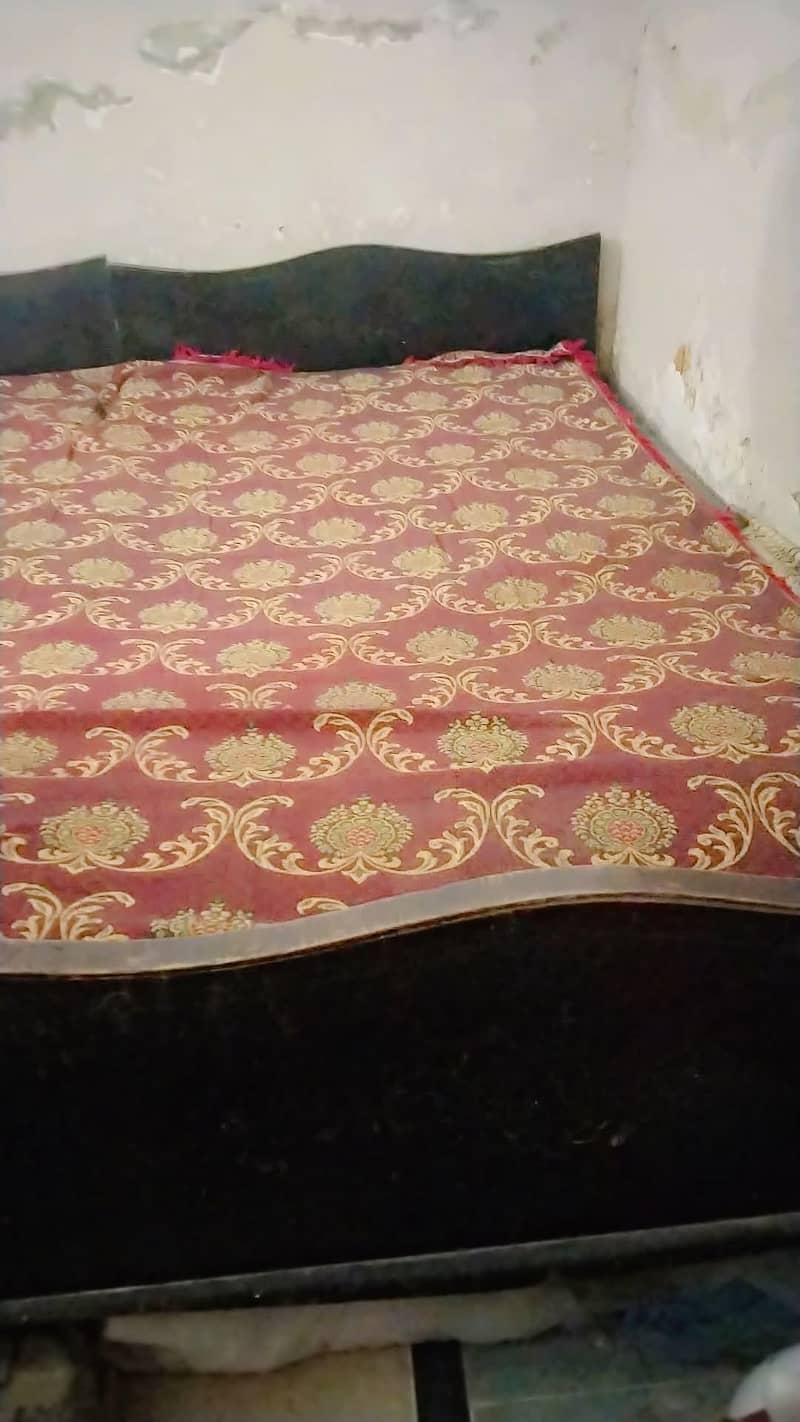 2 single beds 0