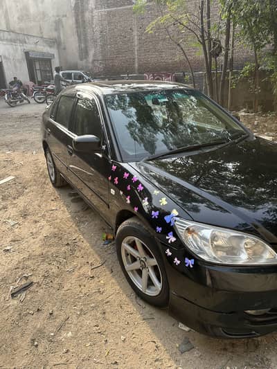 Honda Civic Oriel 2004