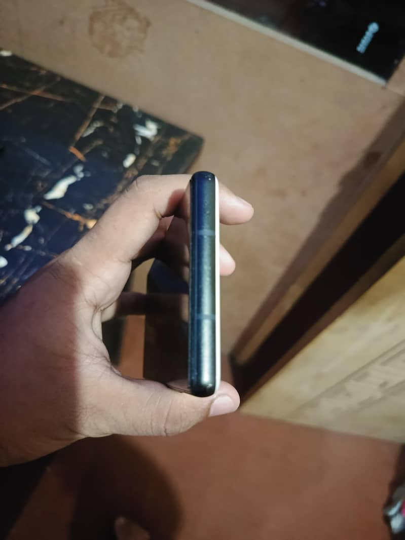 Google Pixel 6a 1