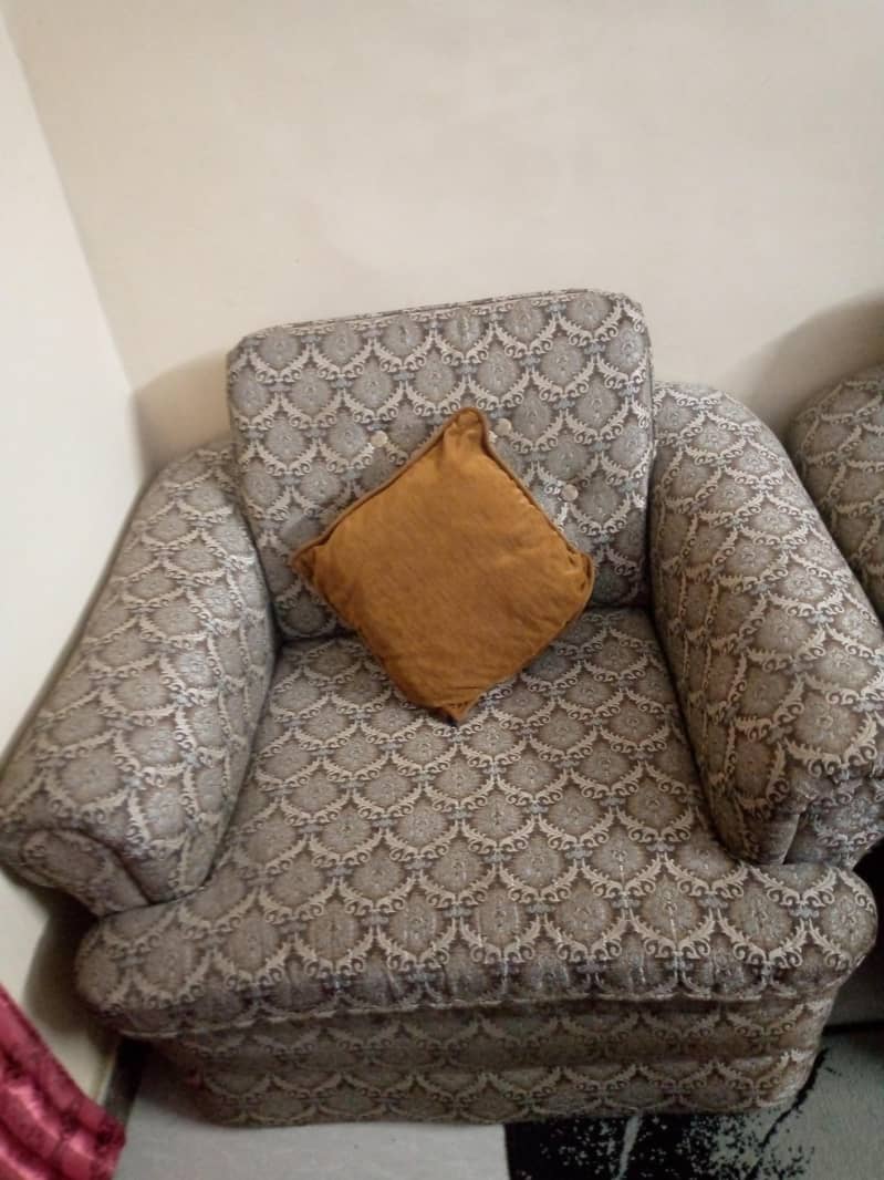 5 Seater Sofa Set 0