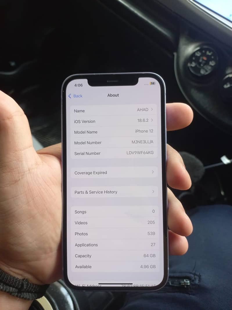 Apple iPhone 12 4