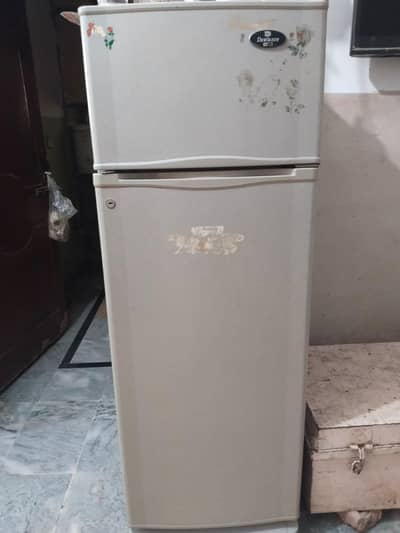 dowlance freezer  medium size