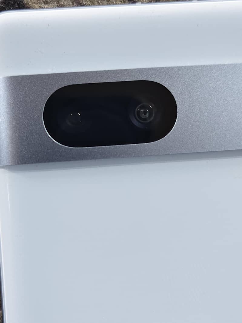 Google Pixel 7a 5