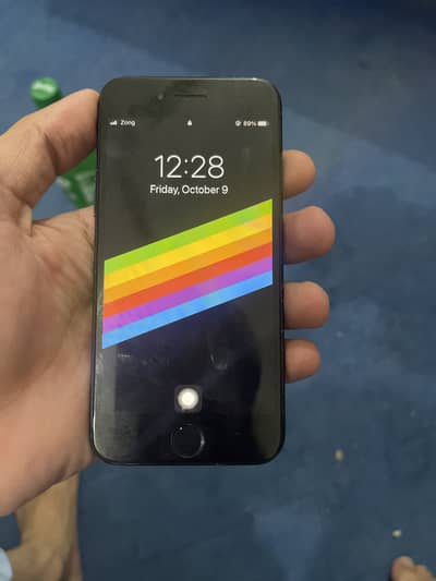 Apple iPhone 7