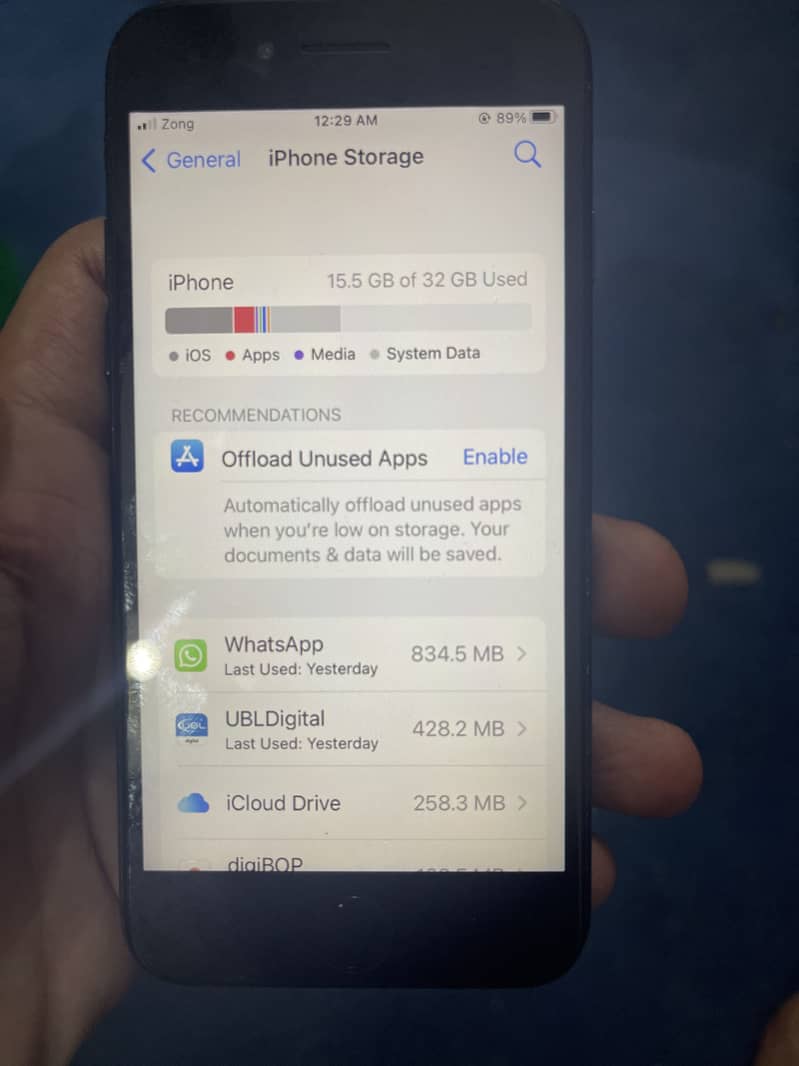 Apple iPhone 7 6