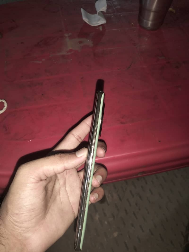 Tecno Spark 20 Pro Plus 3