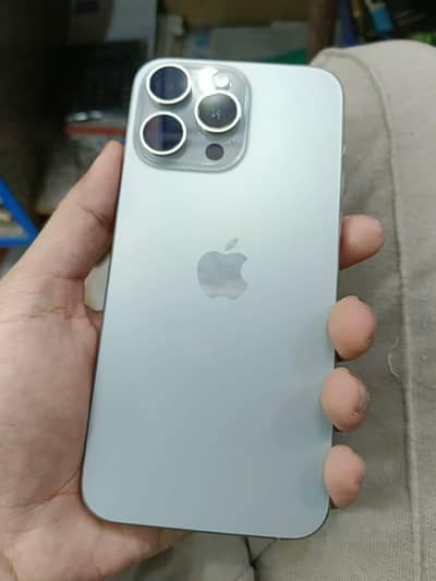 Apple iPhone 15 Pro Max