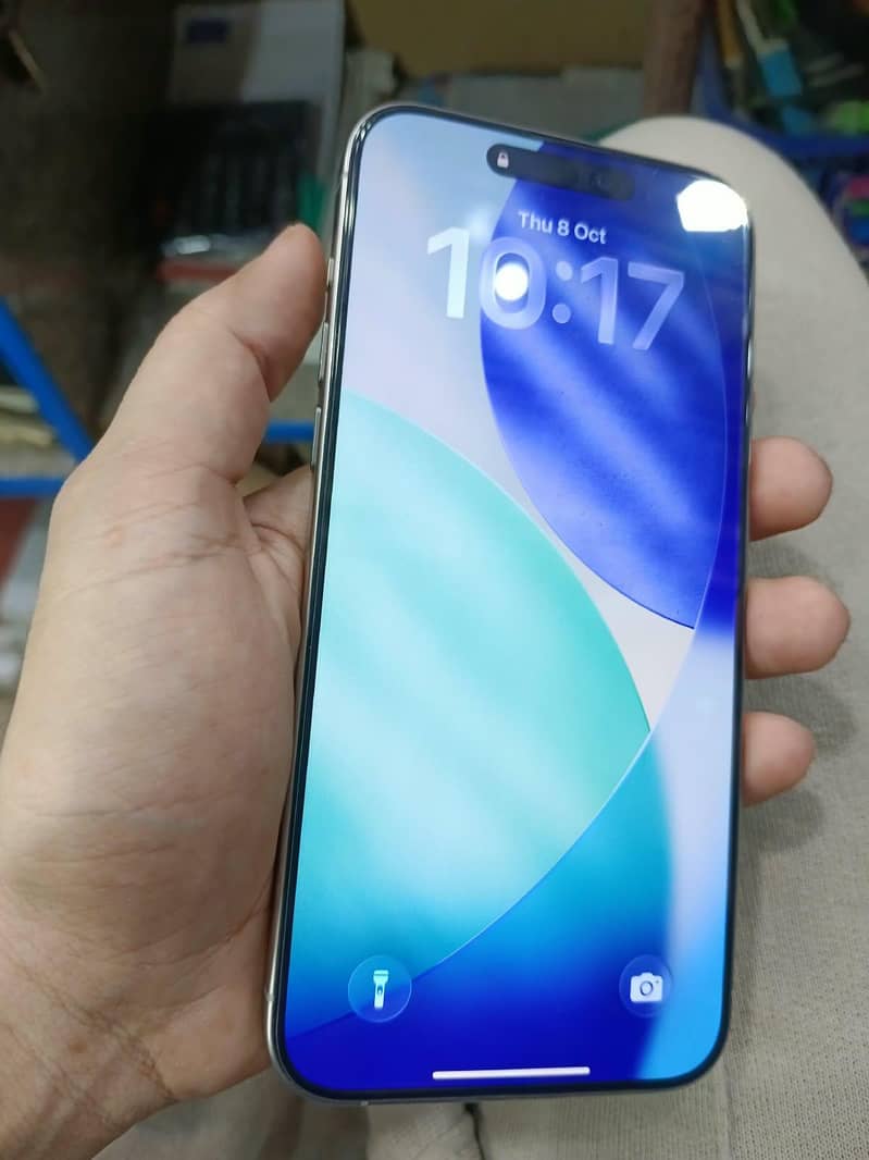 Apple iPhone 15 Pro Max 5