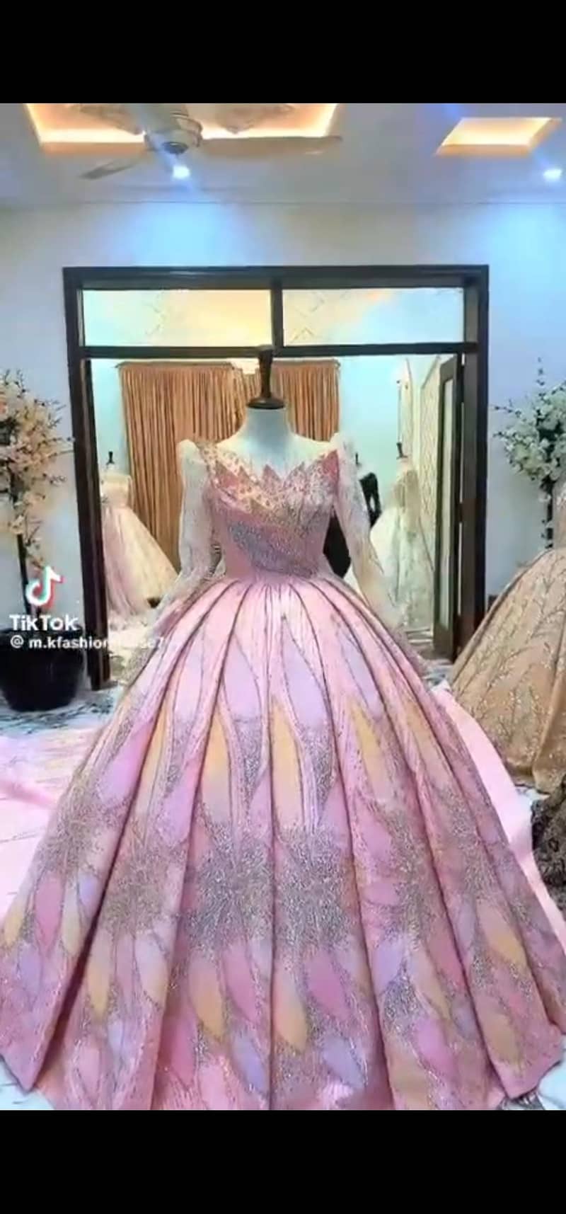 Tulip full maxi 1