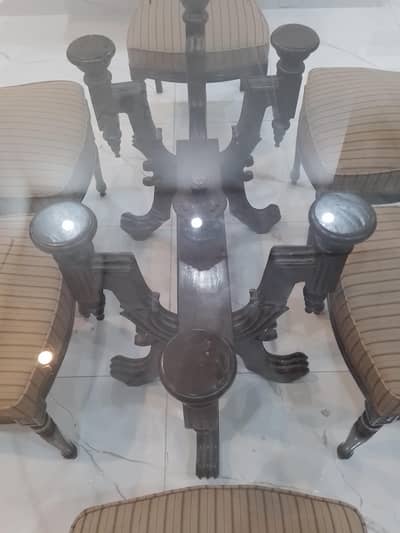 DINING TABLE WITH CHAIRS