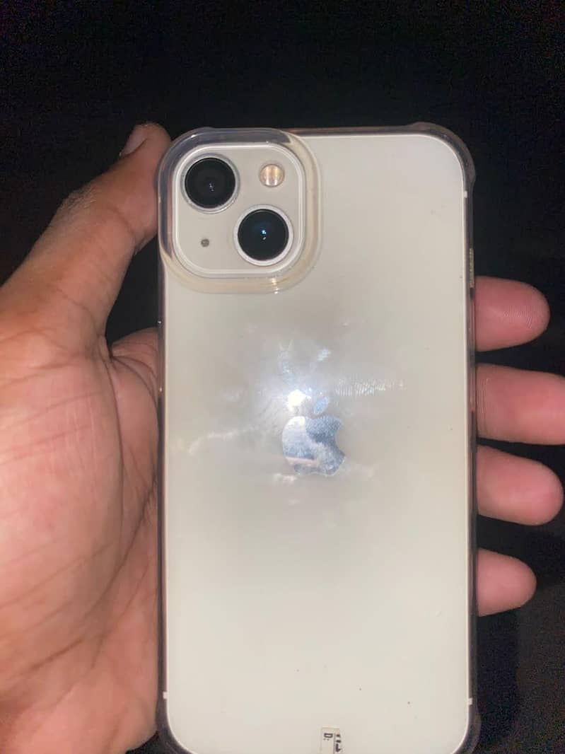 Apple iPhone 13 2