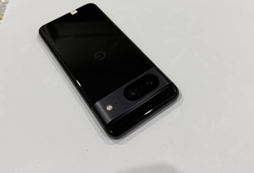 Google Pixel 8 1