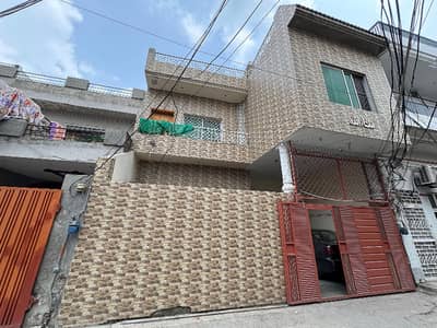 8 Marla Triple Story House For Sale In Chaman Park Naya Pull Canal Road, Lahore