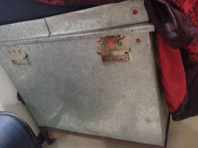 steel paiti with stand