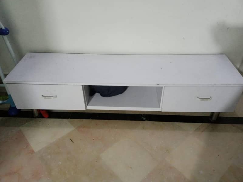 led console table in white 3