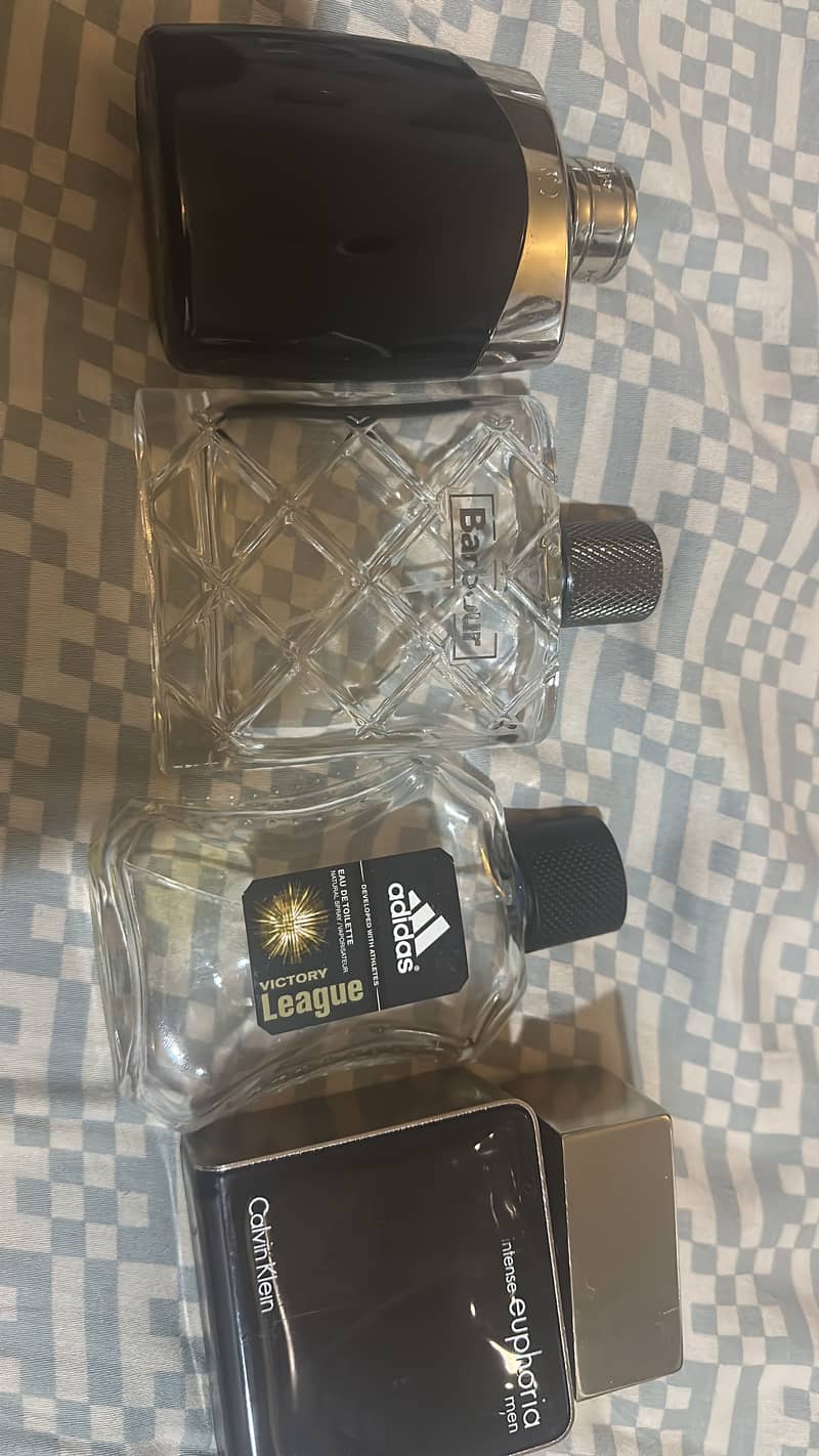 Perfume bottle 0